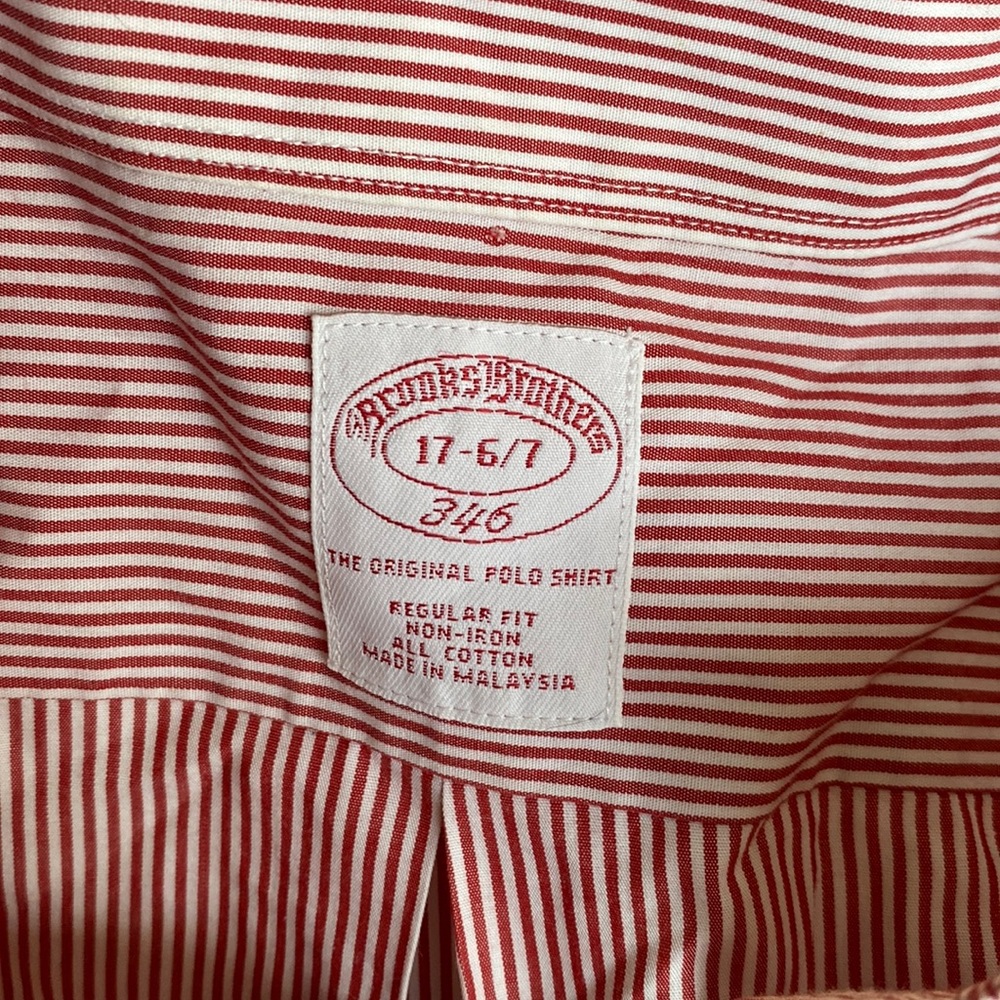 Cleaning out husbands closet ! Brooks Brothers dress top